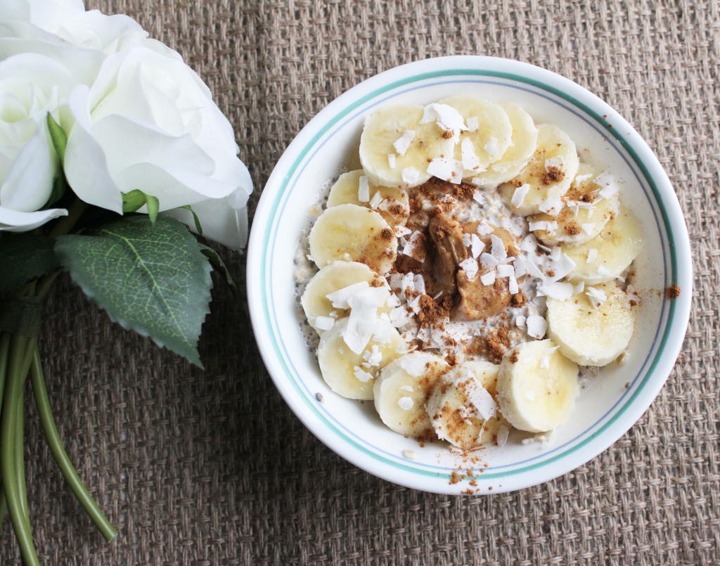 These easy peanut butter and banana overnight oats are a healthy and delicious vegan breakfasts