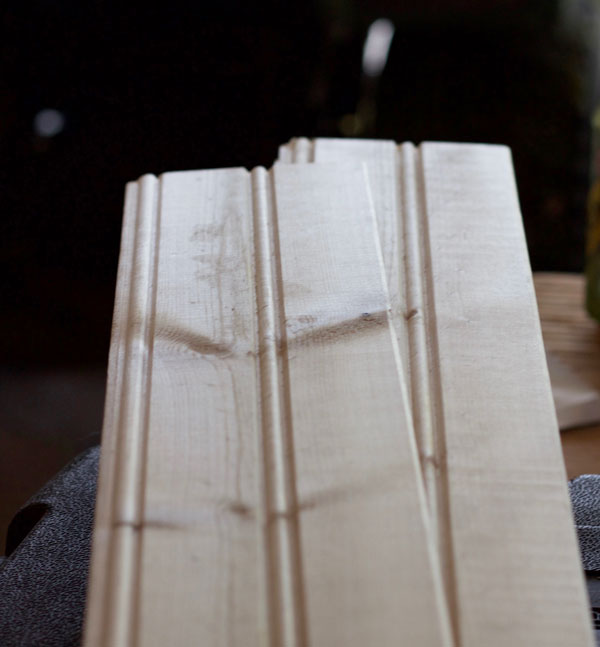 Using pine wood tongue and groove for my DIY food photography backdrop