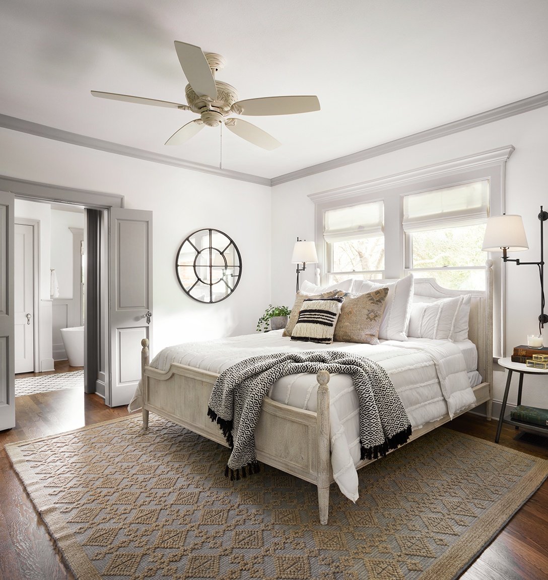 15 Best Bedrooms By Joanna Gaines from Fixer Upper; Here are the best bedroom designs and renovations done by Joanna Gaines from the TV show Fixer Upper! - Nikki's Plate #fixerupper #joannagaines