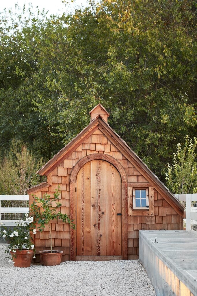 garden, garden boxes, garden house, greenhouse, Joanna Gaines, fixer upper