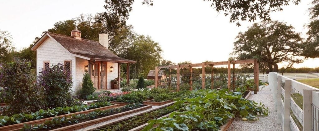 garden, garden boxes, garden house, greenhouse, Joanna Gaines, fixer upper