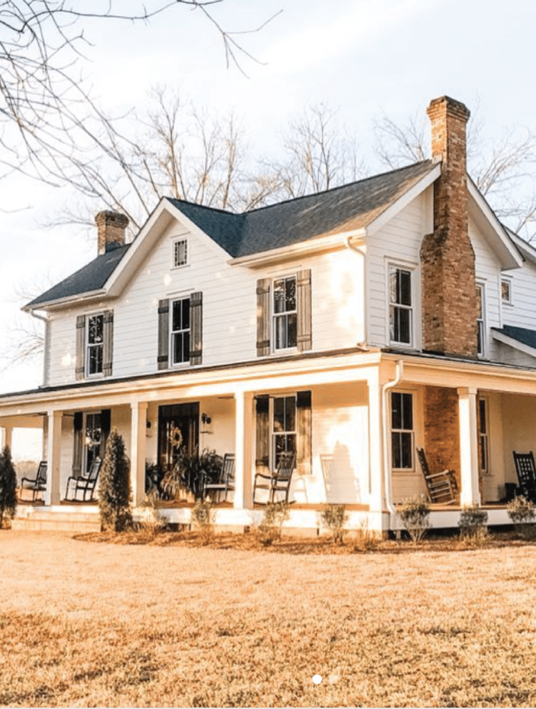 11 Beautiful Modern Farmhouse Exteriors: white modern farm house, black trim windows, large front porch