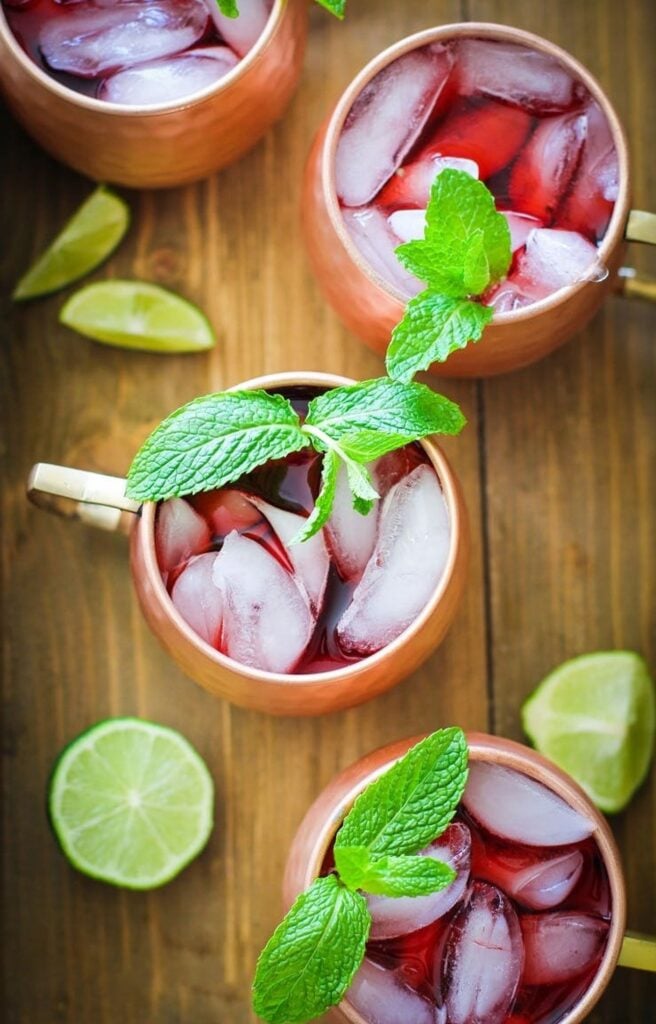 Delicious Summer Cocktails: Strawberry Moscow Mule