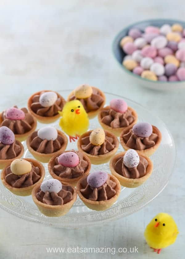 Mini Eggs Chocolate Cheesecake Bites Recipe - - 25 Creative Leftover Mini Eggs Recipes to Try This Easter; delicious and sweet recipes using extra Cadbury mini eggs - Baked goods, sweets, and cakes!