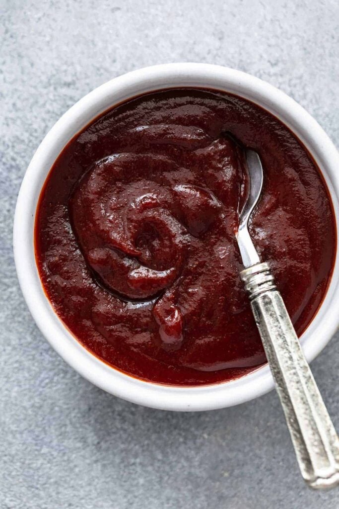 Homemade BBQ Sauce - What to Serve with Shredded BBQ Chicken; here are food + drink recipes and ideas to pair with your favourite shredded BBQ chicken!