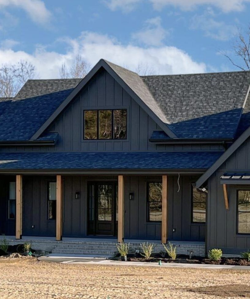 Here are the BEST modern black farmhouse designs to date! Black farmhouse exteriors and modern black farmhouses you will love.