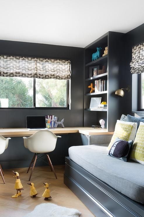Home Office with Daybed Ideas; the perfect combination of a home office and guest bedroom!