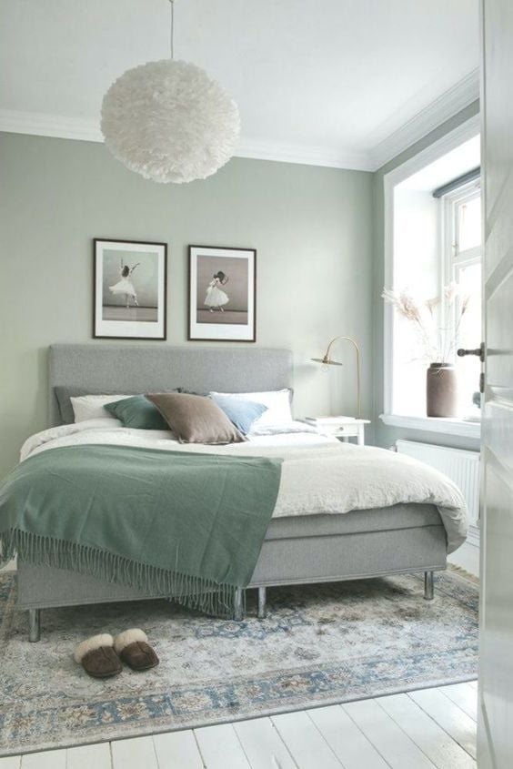 25 Sage Green Bedroom Ideas; calming sage green bedrooms colors for an airy and earthy design!