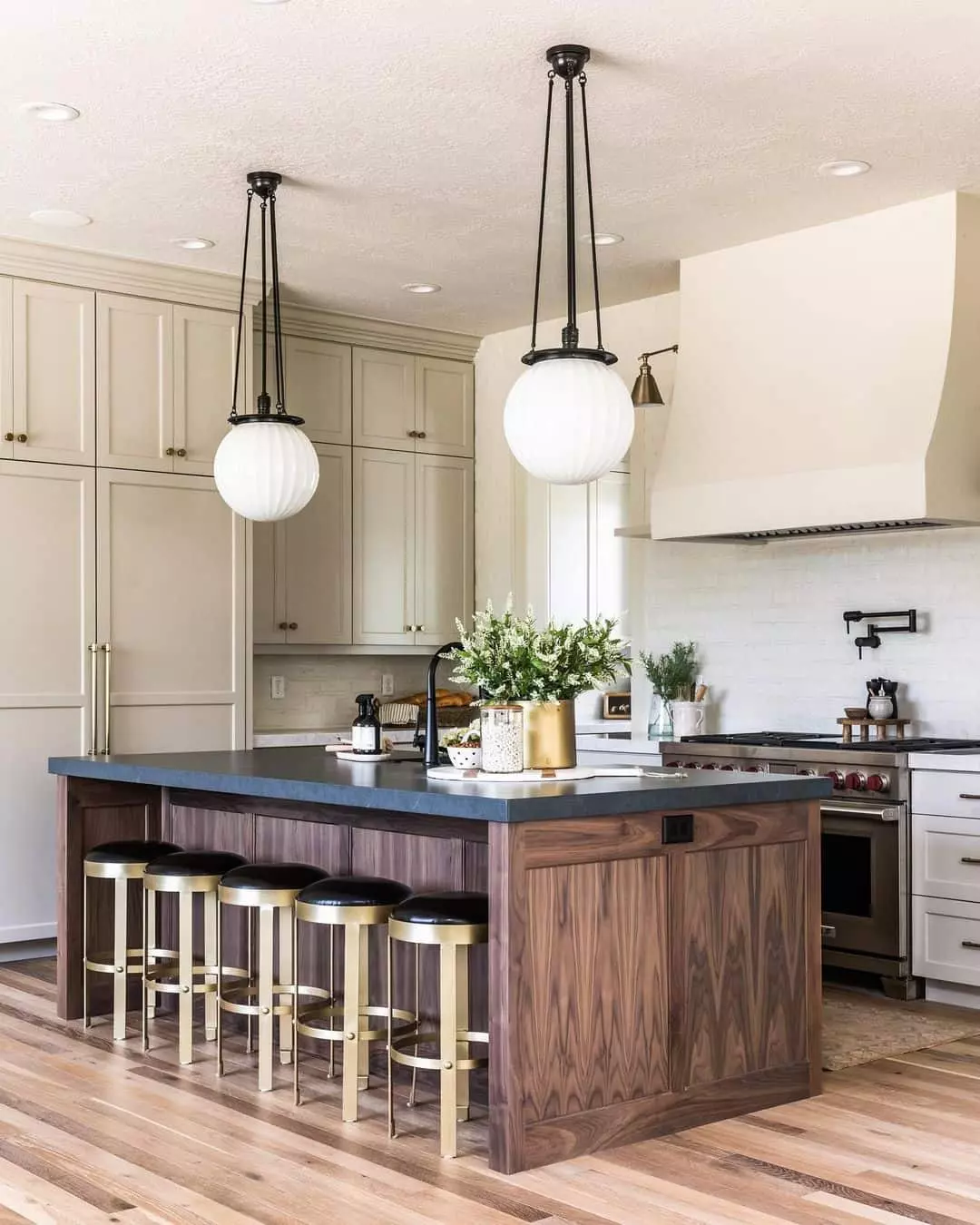 Beautiful Two-Toned Kitchens; here are 30 two-colored kitchen designs to spark renovation inspiration!