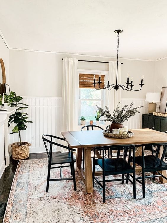 Tips to Design a Beautiful Dining Room Around a Farmhouse Table; Here are some helpful tricks to use when designing your rustic farmhouse dining room!