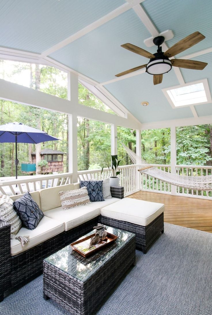 Screen Porch Ideas On A Budget; A screen porch provides a place to cool off in the shade during the heat of the summer. These inexpensive screen porch ideas on a budget will help you transform your deck into a cool spot where you can relax.