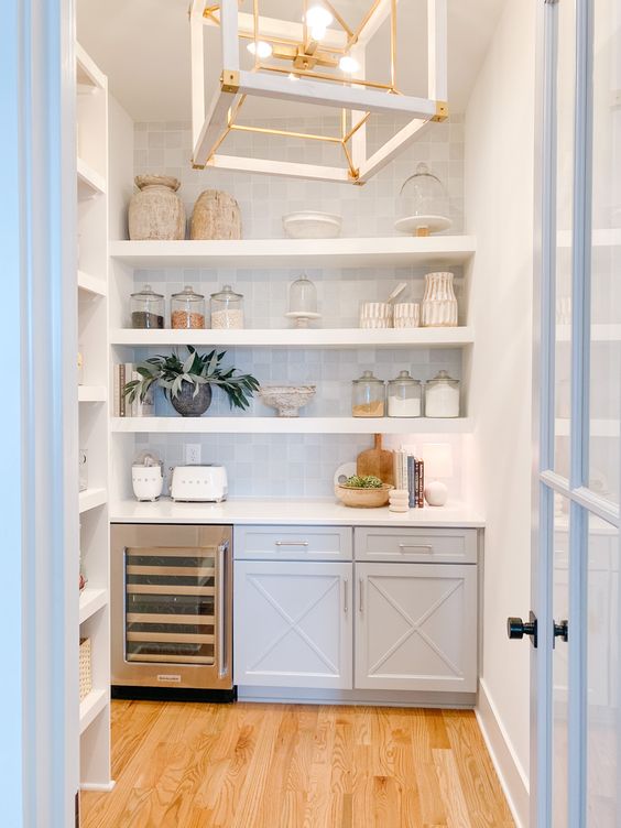 Discover 9 practical tips to transform your walk-in pantry into a well-organized and efficient space. Categorize items, invest in storage containers, utilize vertical space, label everything, and more. Start organizing your pantry today and enjoy the benefits of a clutter-free kitchen.