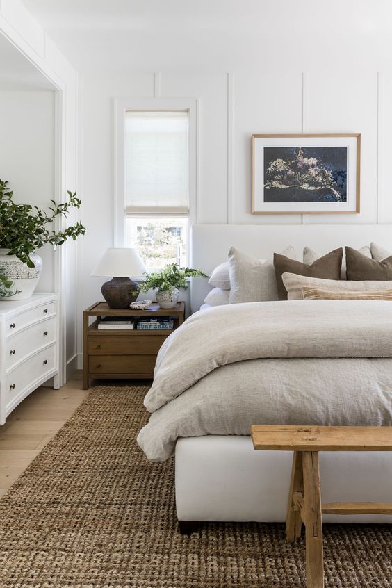 7 Genius Tips for Organizing a Bedroom; Bedrooms are a sanctuary for us to retreat to, and can also be one of the hardest rooms to organize. organize a bedroom into a clean, well-organized space that even looks pretty impressive.