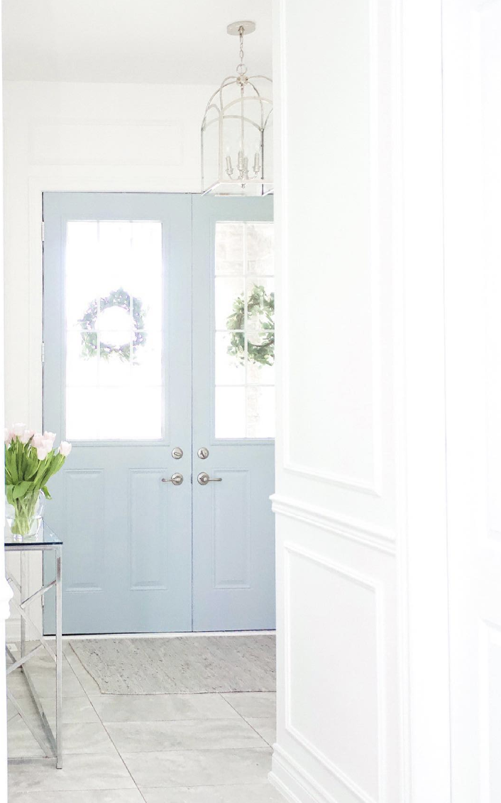 Benjamin Moore Smoke Paint Color Review; Discover everything you need to know about Benjamin Moore Smoke paint color - from its undertones to its versatility. Read this in-depth review of this trendy grey shade and get inspiration for your next home project.