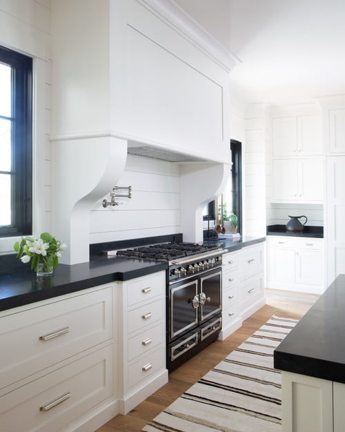 White Cabinets Black Countertops Kitchen Ideas: