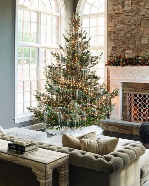 20 Tinsel Christmas Tree Ideas: Discover creative ways to set the holiday mood with my round-up of 20 cute Tinsel Christmas Tree ideas. Bring a touch of sparkle and vintage charm to your home this festive season with my tinsel covered tree inspiration!