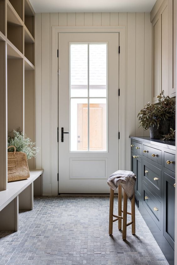 Discover the essential tips for selecting the ideal mudroom tile that combines durability, safety, and style. Learn how to choose a tile that withstands heavy traffic and compliments your home's entrance.