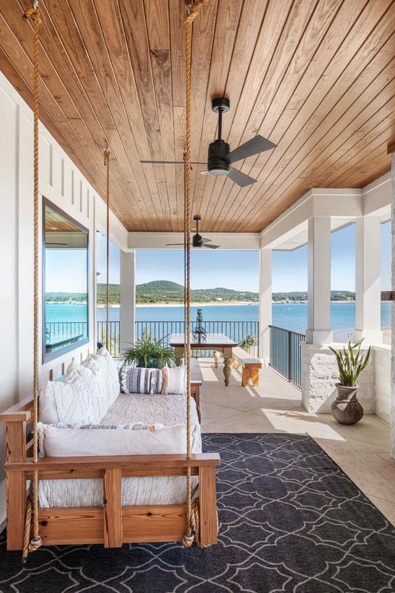 15 Beautiful Beach House Front Porch Ideas