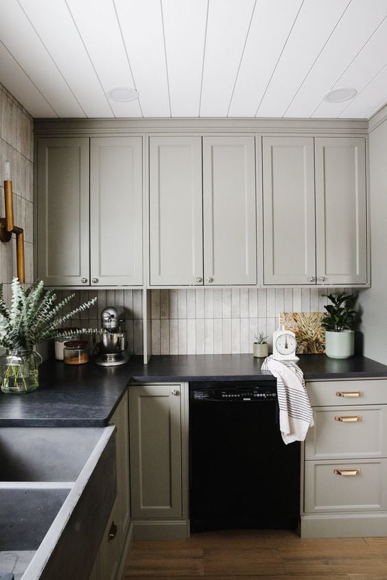 How to Design a Small Kitchen