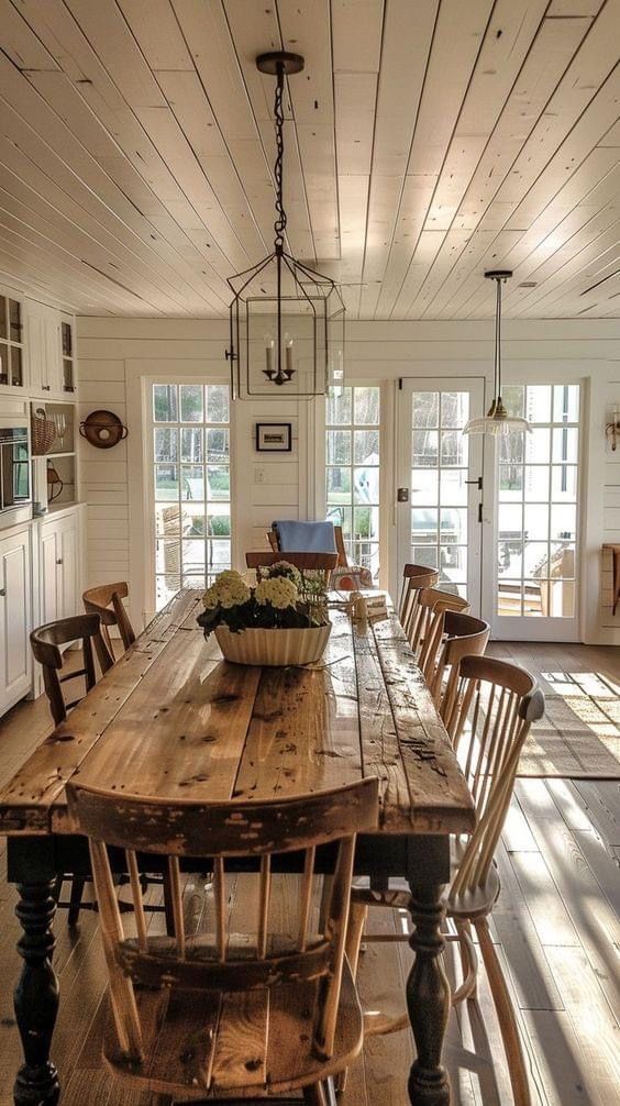 Create a farmhouse-inspired dining room that blends rustic charm with modern elegance. Discover how to use natural materials, neutral tones, and contemporary accents to design a warm, inviting space perfect for everyday meals or special gatherings.