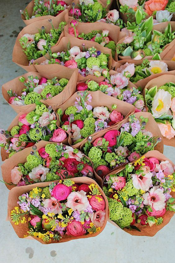 Make party planning easier with bulk flower delivery. Learn how fresh blooms add beauty, value, and convenience to events of every size.
