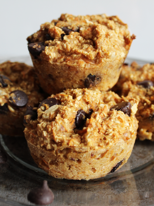 CHOCOLATE CHIP CARROT MUFFINS story Nikki's Plate