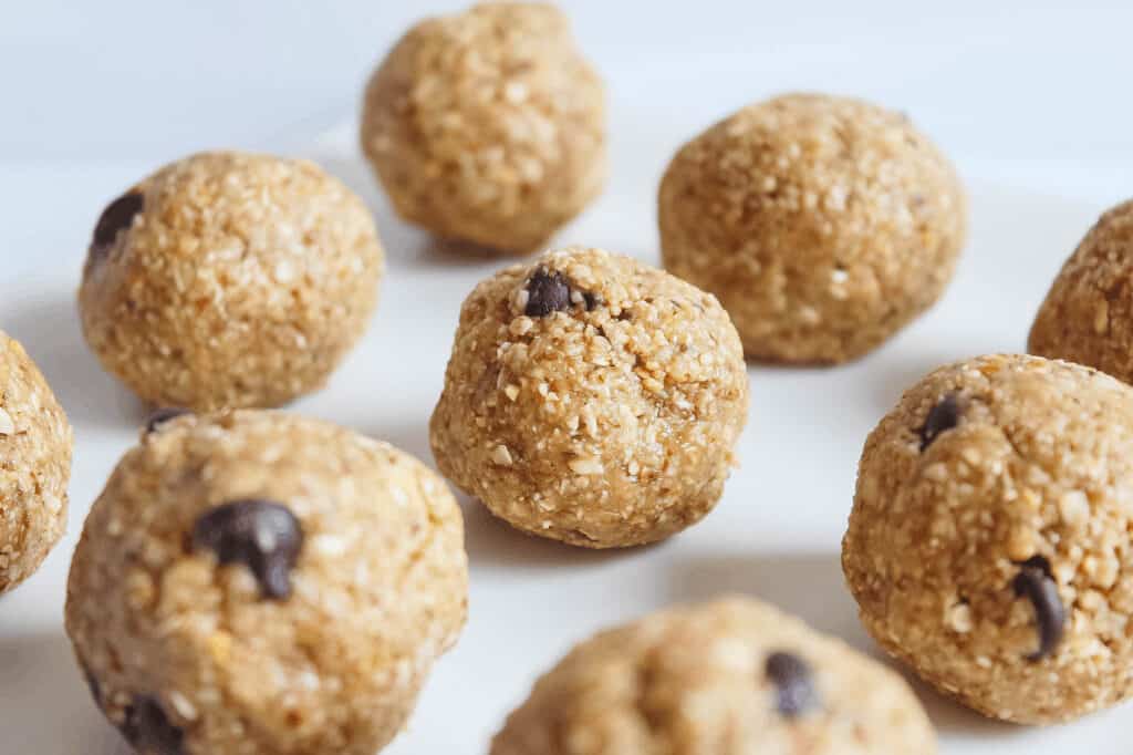 Peanut Butter Cookie Dough Energy Balls; easy and quick no bake snack. Packed with energy filled protein with sweet dessert taste. Gluten free, dairy free and refined sugar free!