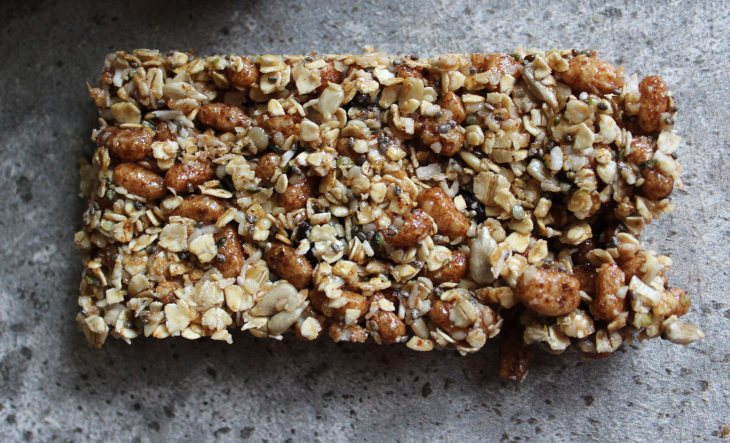 These all natural homemade energy bars are the perfect way to keep you fueled throughout the day