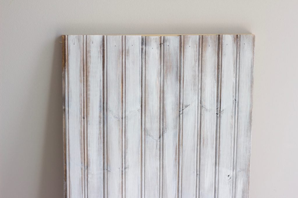 Here's how to white wash wood like a pro in just a few steps! The white washed paint look is a very popular finish for rustic and farmhouse style decor.