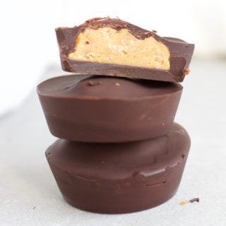 Pumpkin Peanut Butter Cups {Vegan, Gluten free, Healthy, Sugar-free} - www.nikkisplate.com