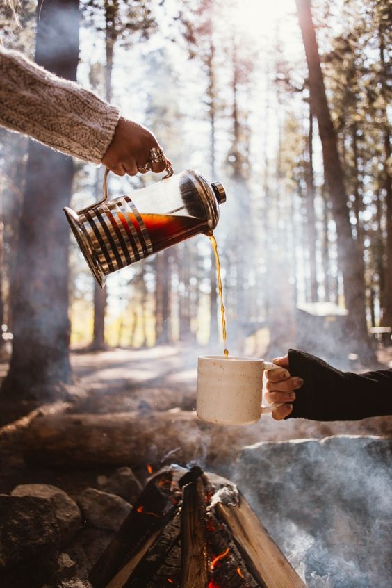 Camping in the Autumn, Fall leaves