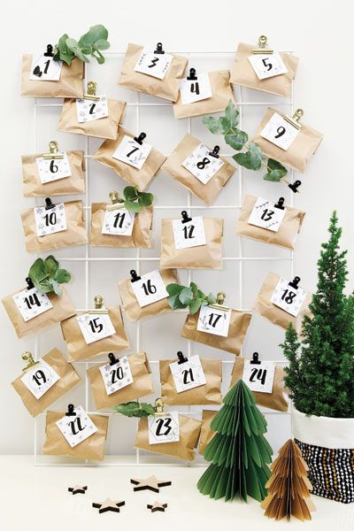 DIY Christmas Advent Calendars || Christmas decor, crafts and fun! Nikki's Plate