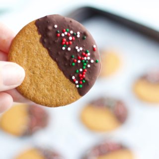 Gluten Free Chocolate Dipped Gingersnaps || Healthy twist to delicious Christmas baking treat. Perfect dessert for everyone! || Nikki's Plate by Nikki Bahan
