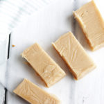 Healthy Peanut Butter Caramel Fudge; 4 ingredient healthier version of our favourite peanut butter and caramel fudge. Quick and easy sweet treat that is made with natural, plant based ingredients. Coconut butter, natural smooth peanut butter, medjool dates and maple syrup. So simple yet it will please every sweet tooth out there!