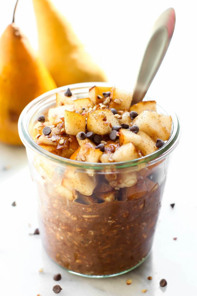 Spiced Chocolate Pear Overnight Oats