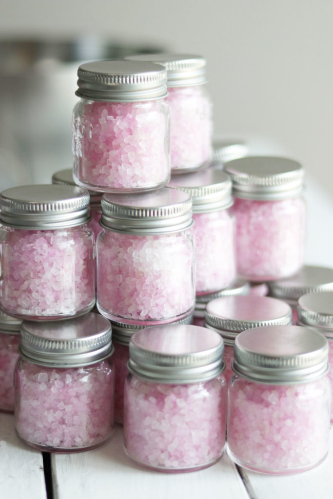 Bath Salts Party Favours; an easy and affordable bath salts party favour that your guests will love! Choose colours to match your decor and scents to suit your celebration. Bridal shower, baby shower, Christmas and more!