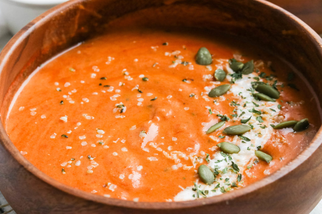 Spiced Pumpkin Soup; Warm roasted pumpkin pureed soup with a kick of spicy undertones. Fall/autumn comfort food! {Healthy Vegan, Gluten Free, Refined Sugar Free, Dairy Free} 