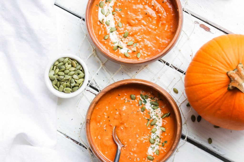 Spiced Pumpkin Soup; Warm roasted pumpkin pureed soup with a kick of spicy undertones. Fall/autumn comfort food! {Healthy Vegan, Gluten Free, Refined Sugar Free, Dairy Free} 