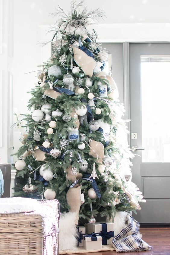 This Christmas tree has large small ball ornaments, which really adds a lot of versatility to the tree decor