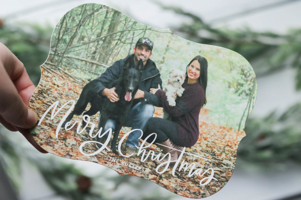 Our Christmas Card 2018 + Family Photoshoot; minted holiday cards 2018, DIY photos, family photo shoots. #Minted #christmascards #christmas2018