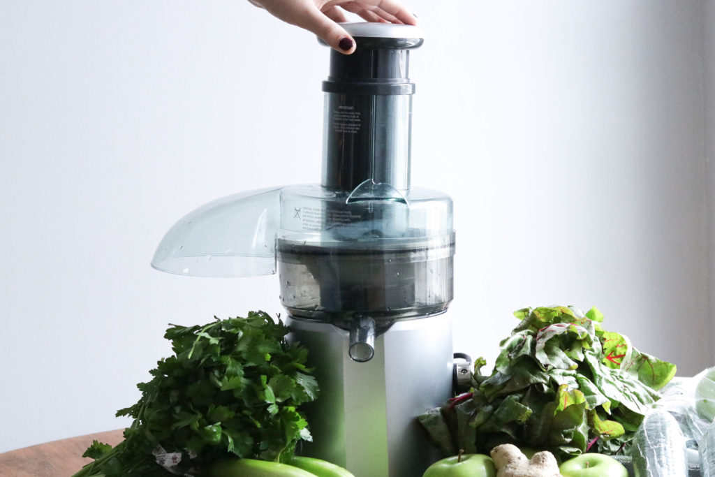 The juice fountain plus is a great juicer for anyone who loves juice! It's a great way to make your own detox green juice.