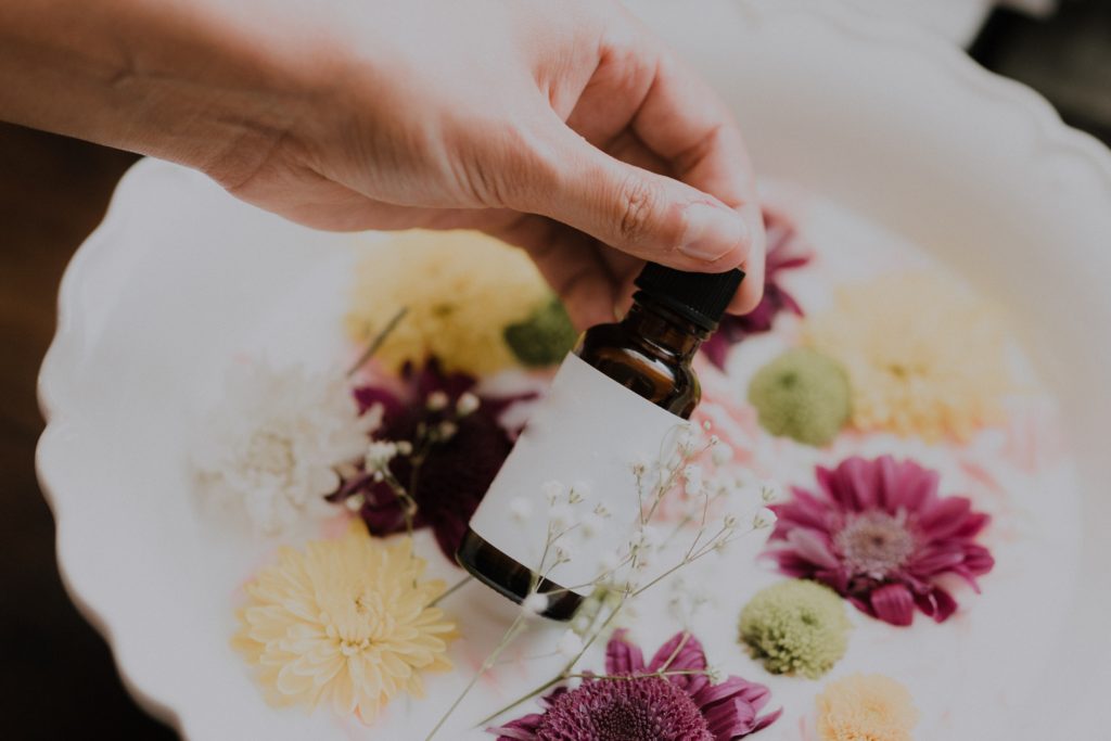 5 Eco-Friendly Self-Care Practices That Are Good For You - all natural beauty products are good for you and the environment
