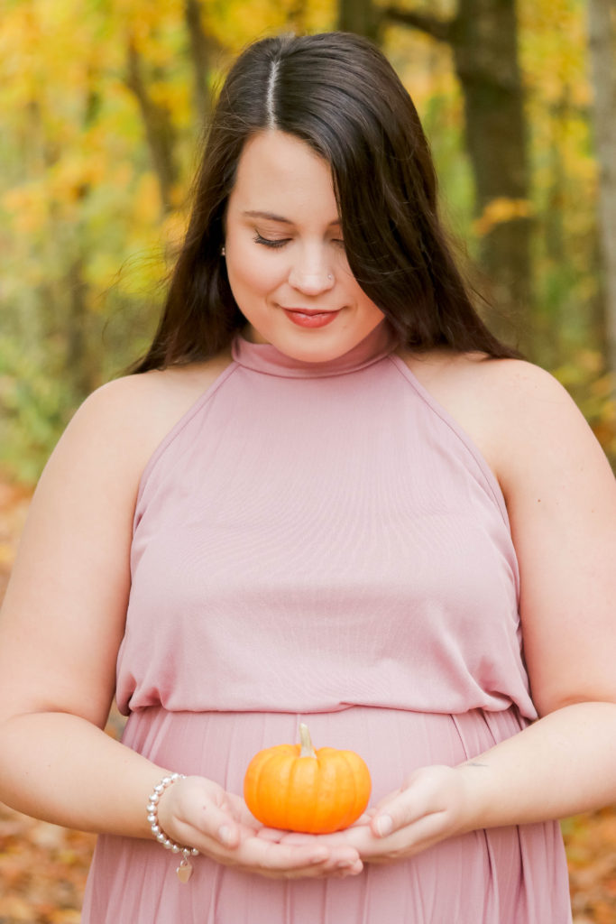 Pink Maternity Photoshoot; the complete collection of my baby girl maternity photo shoot in third trimester.Fall time, Pumpkin #pregnancy #photoshoot #maternityphotoshoot