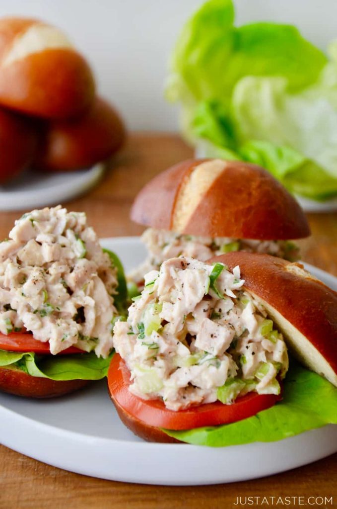 Easy Leftover Turkey Recipes; Not sure what to do with your leftover turkey from the holidays? Try these 15 easy and delicious recipes to avoid waste and keep you turkey stuffed! turkey salad sandwich  #leftoverturkey #turkeysaladsandwhich