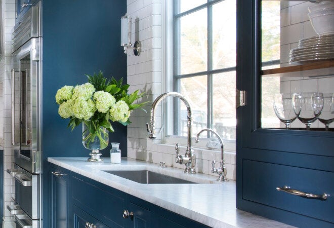 Pretty Blue Kitchen Design Ideas; scrap the white kitchens, blue kitchens are the hottest new design trend! Here are some beautiful examples of all blue kitchens!