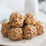Quick and easy no bake Salted Caramel Energy Balls! Vegan, Gluten Free and refined sugar free. Healthy alternative to a sweet treat! Main ingredients include oats, almond butter and Maca powder! #energyballs #caramel || Nikki's Plate