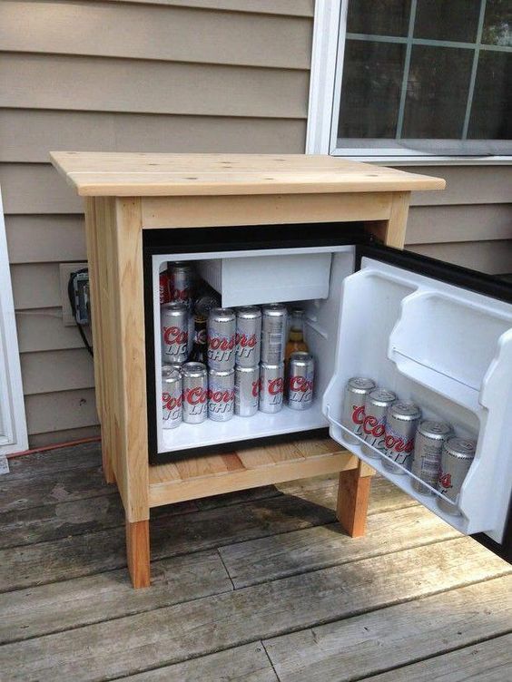 15 Deck Must Haves for Summer Entertaining; outdoor fridge, cooler, beer cooler, DIY wood fridge