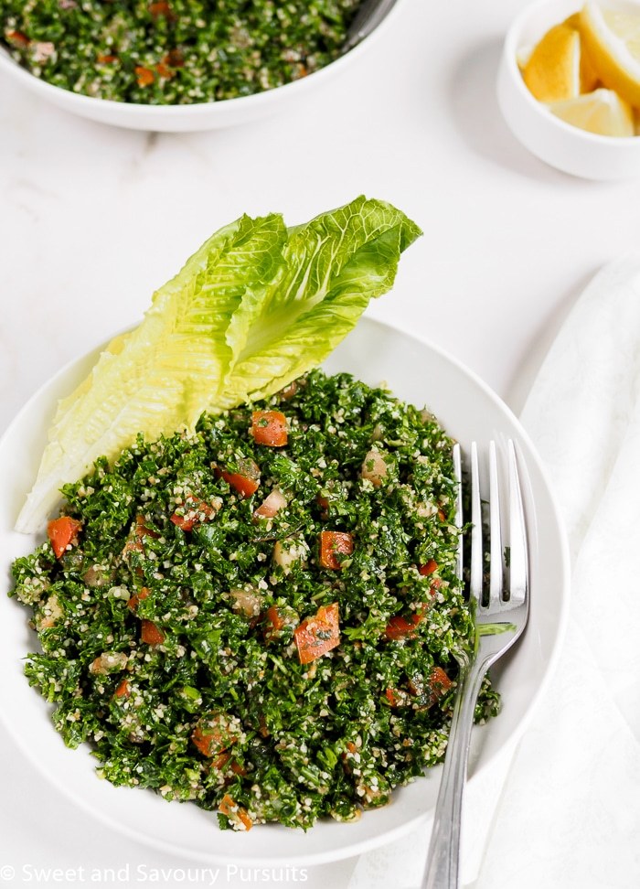 10 salad recipes for fast weight loss: Lebanese Tabbouleh