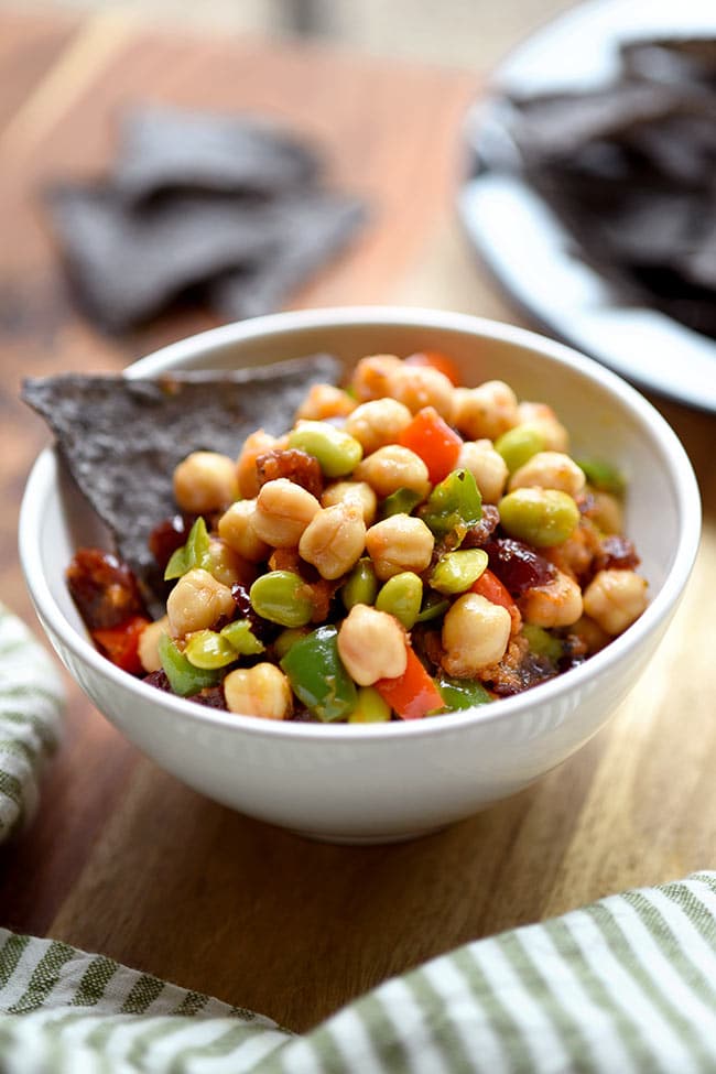10 salad recipes for fast weight loss: Chickpea Edamame Salad