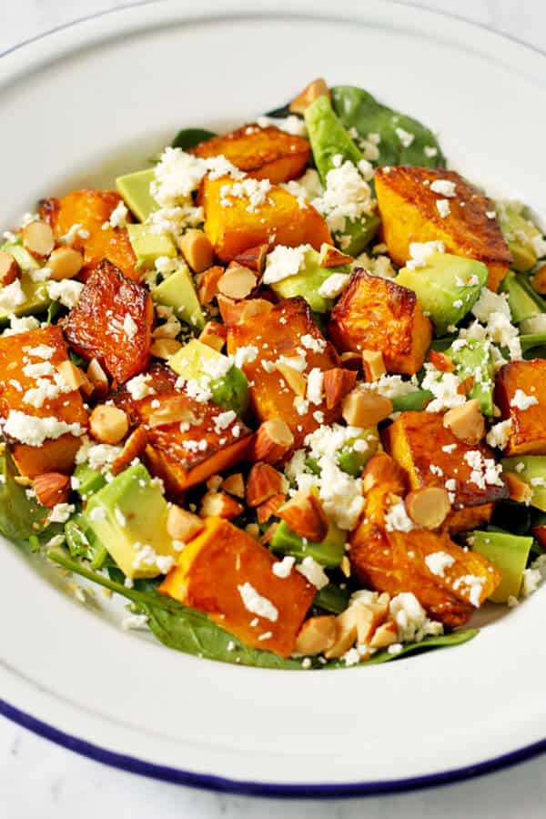 10 salad recipes for fast weight loss: Roasted Pumpkin, spinach and feta salad